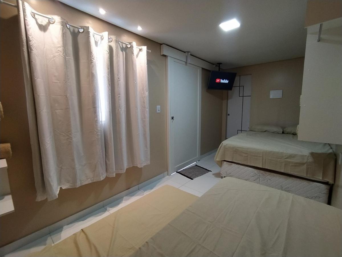 Container Lb Com Garagem Para Carros De Ate 4,5M 博阿维斯塔 外观 照片